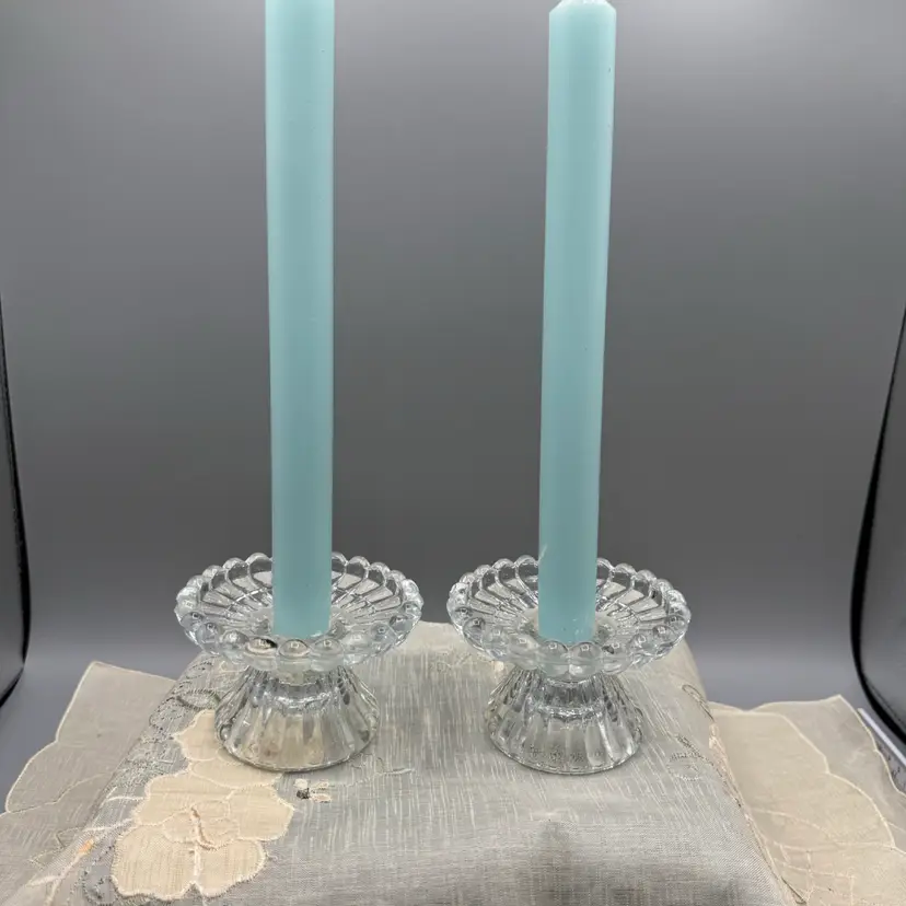 🐞 Vtg PartyLite Ribbed Fluted Clear Glass Pedestal Taper Candle Holders Pair 3.5x2.5”