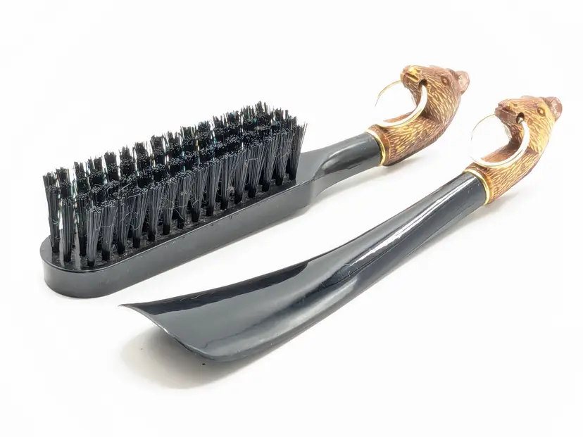 Vintage Horse Shoe Horn and Brush Set Japan
