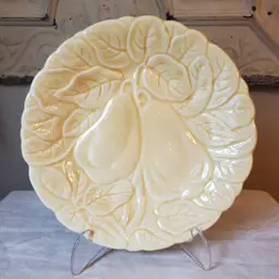 Set of 2 Yellow Plates Embossed with Pears