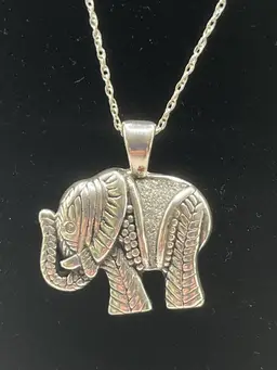 JTV 925 Sterling Silver Elephant Pendant Necklace w/ Diamond Simulant