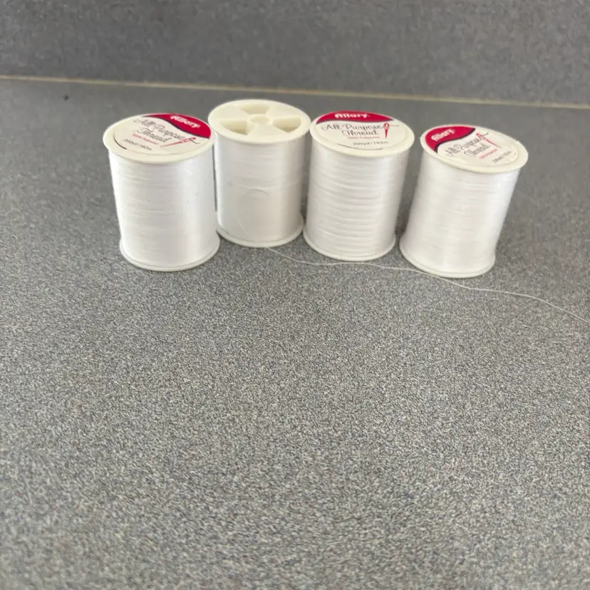 Thread - Med - White