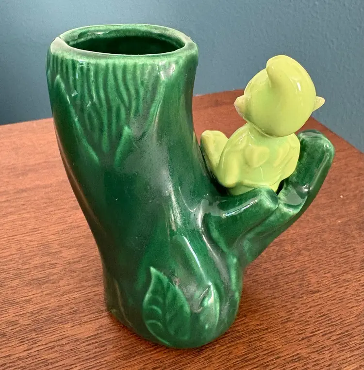 Vintage Treasure Craft Pixie on Tree Stump Ceramic Vase 4” Kitschy