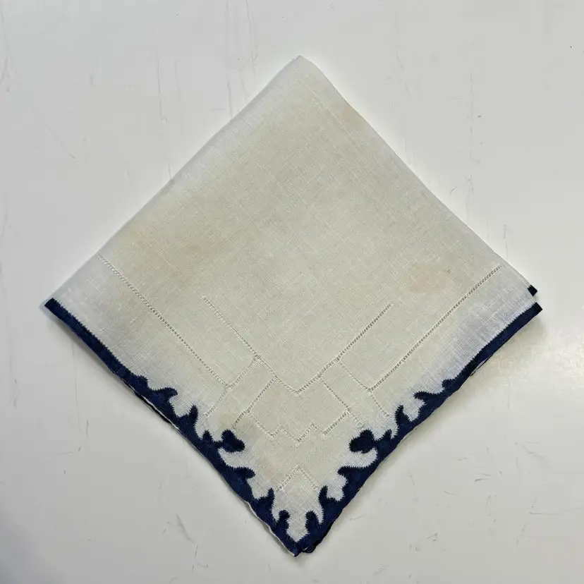 Hand Applique Drawnwork Linen Handkerchief Granny Cottagecore 1940s Vintage