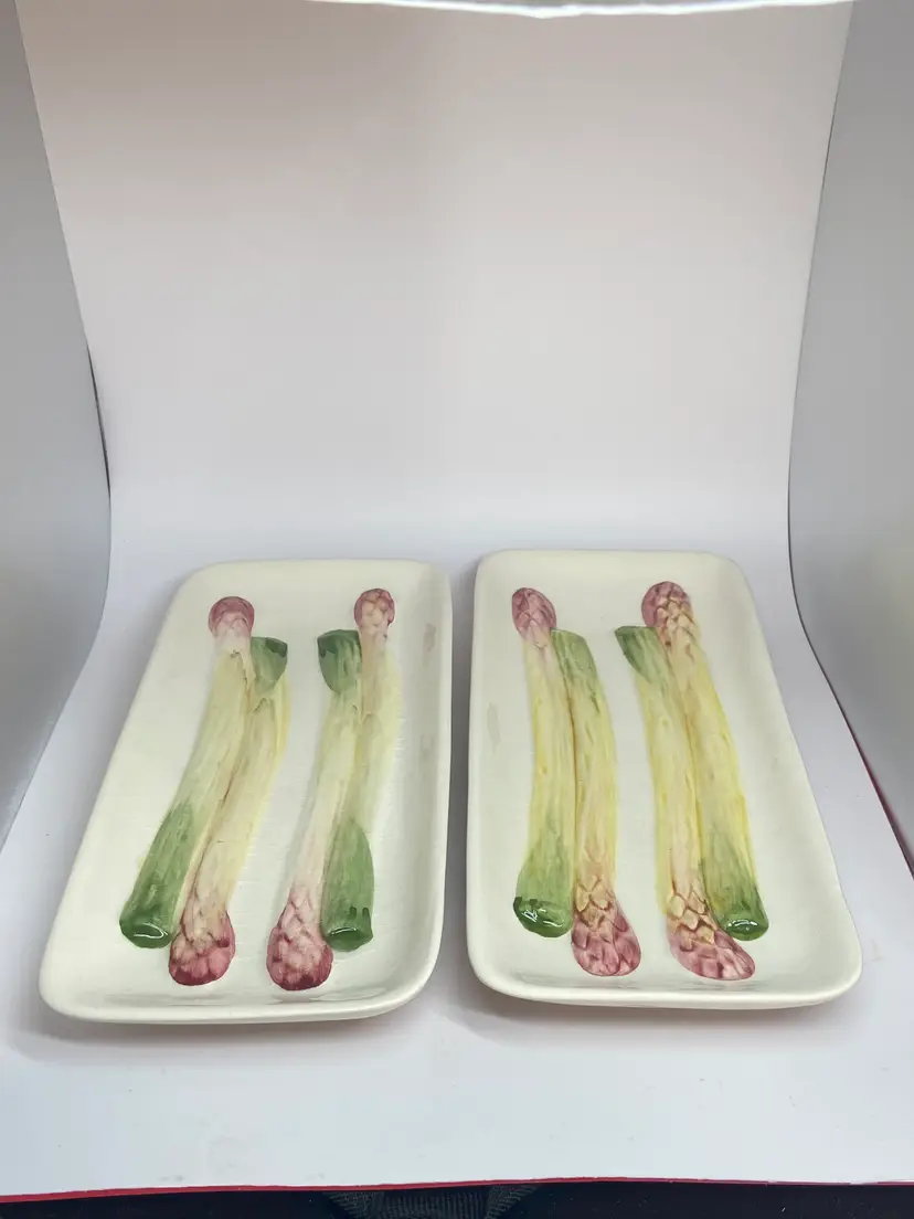 2 Olfaire Asparagus Hand Painted Serving Dishes, Made in Italy, 10.25