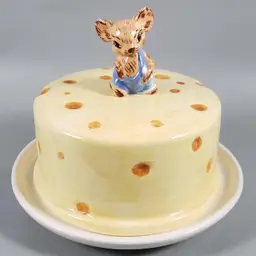 Vintage Hand Painted Ceramic Figural Mouse On Top Of Cheese Wheel Serving Dish