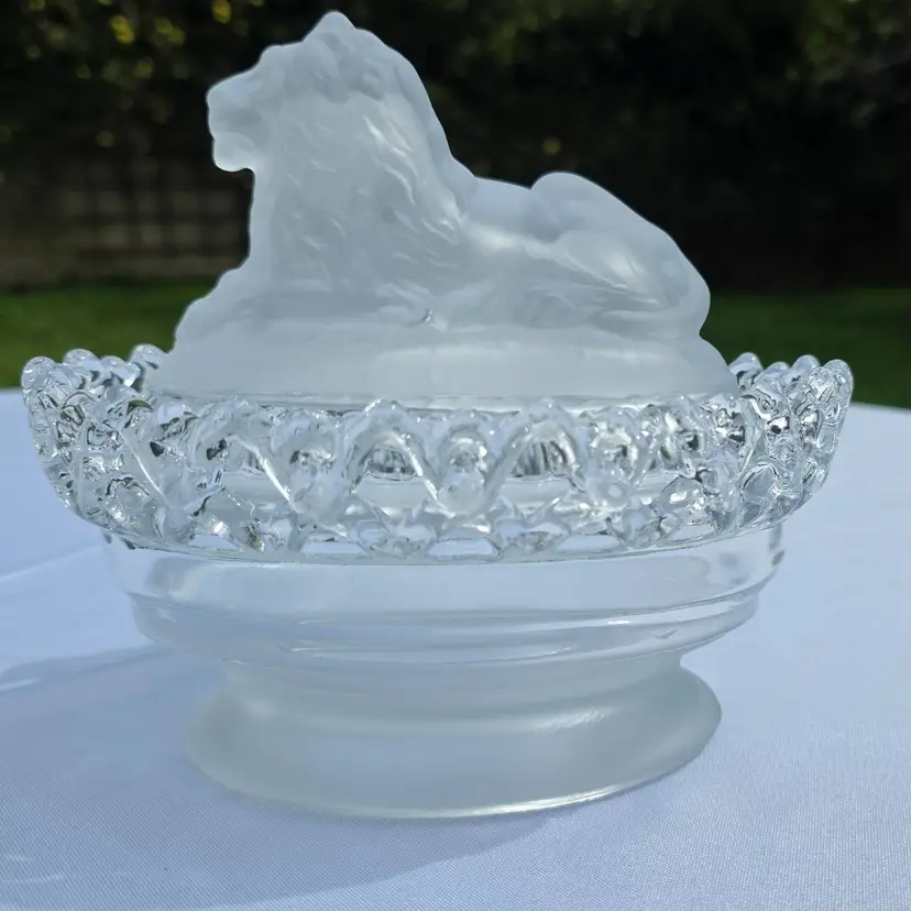 RARE Antique Imperial Atterbury Lion Covered Candy Dish Frosted Crystal Pat 1889