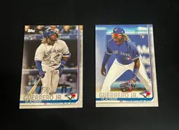 Vladimir Guerrero Jr. 2019 Topps #700 Complete Sets Rookie RC  White Jersey & Blue Jersey Variation Toronto Blue Jays