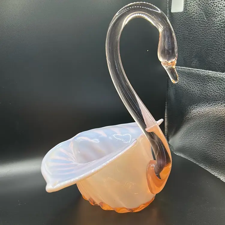 Duncan and Miller pink Opalescent Viking swan