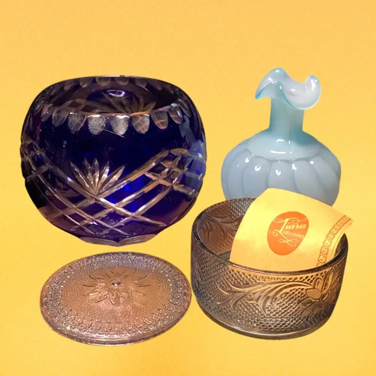 12. Am I Blue Set Of Three Blue Glass Items