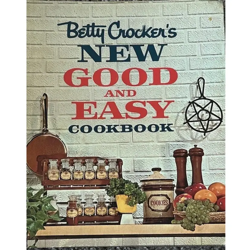 Vintage 1962 Betty Crocker's New Good and Easy Cookbook Spiral 1st Ed. 11th Print