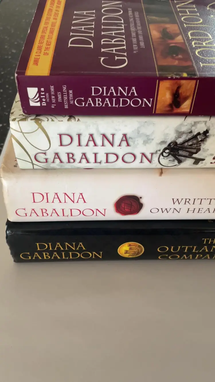 Diana Gabaldon Lot Of 8 Books (3 Hardcover / 5 Paperback)