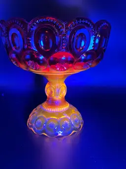GLOWS Moon And Stars Amberina L. E. Smith Compote Dish