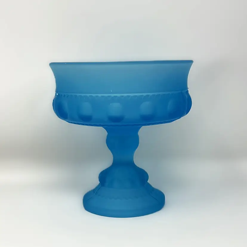 Vintage Indiana Glass Blue Wedding Bowl Kings Crown Thumbprint Pedestal Dish (0092-24)