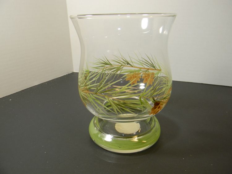 Wintersong Candle Holder  Brand New still in the box