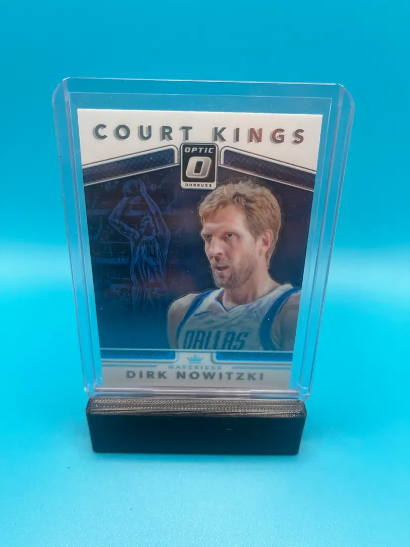 Dirk Nowitzki Court Kings Dallas Mavericks