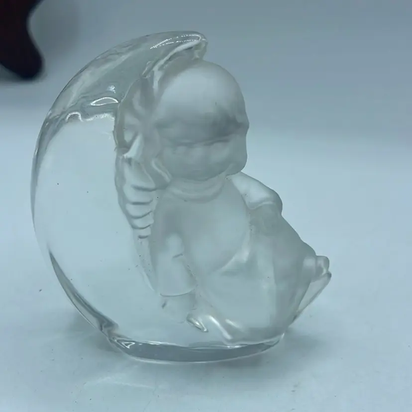 Goebel 1981 Frosted Crystal Angel On The Moon Sculpture Paperweight - Marked