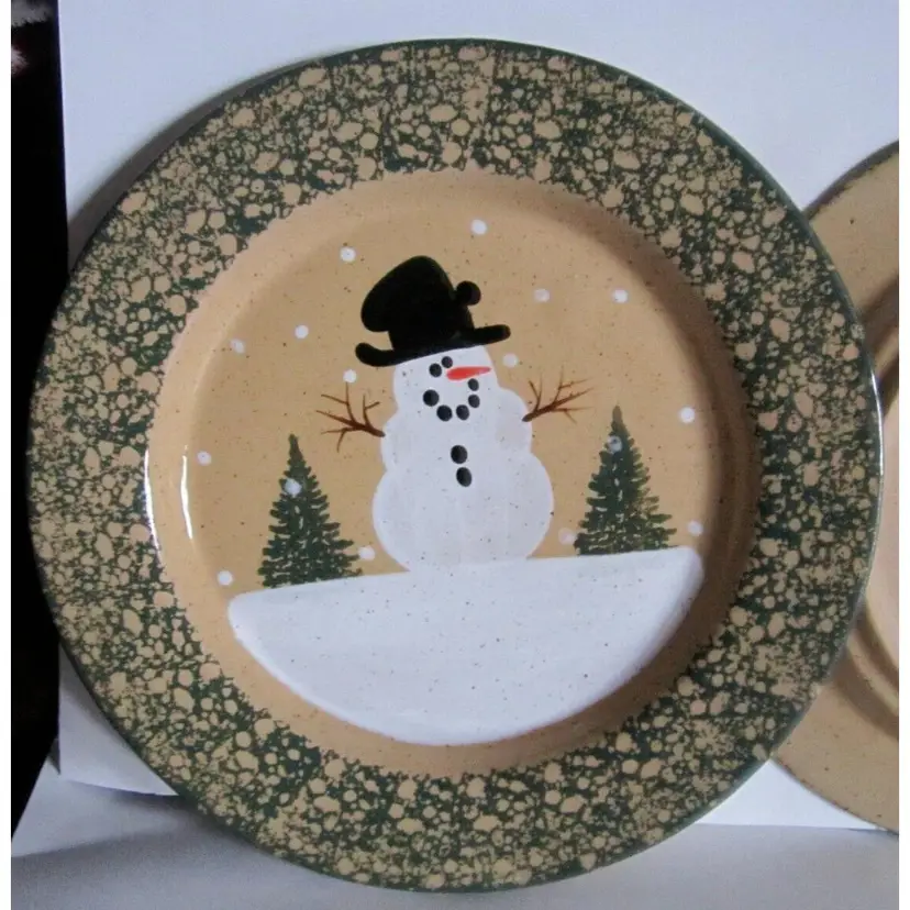 Snowman & Pines by THREE RIVERS POTTERY 10.3" Dinner Plate, VERY RARE!! USA