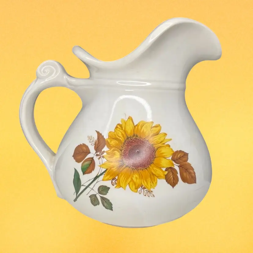 Vintage McCoy 7515 Pitcher Pottery Vase Planter White Sunflowers