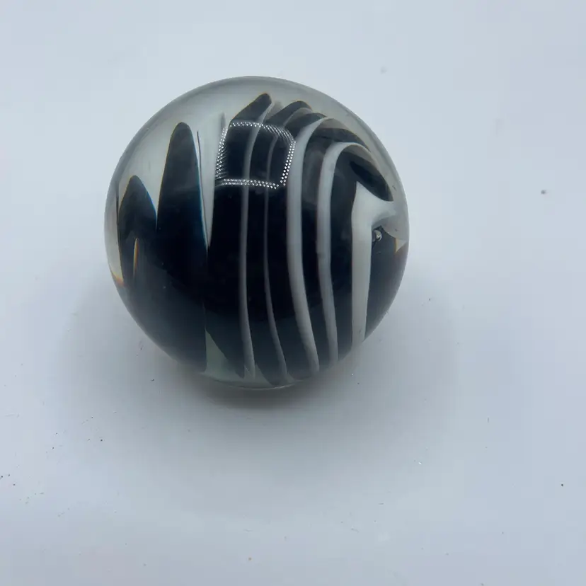 Paperweight Black And White Swirls 2.25”
