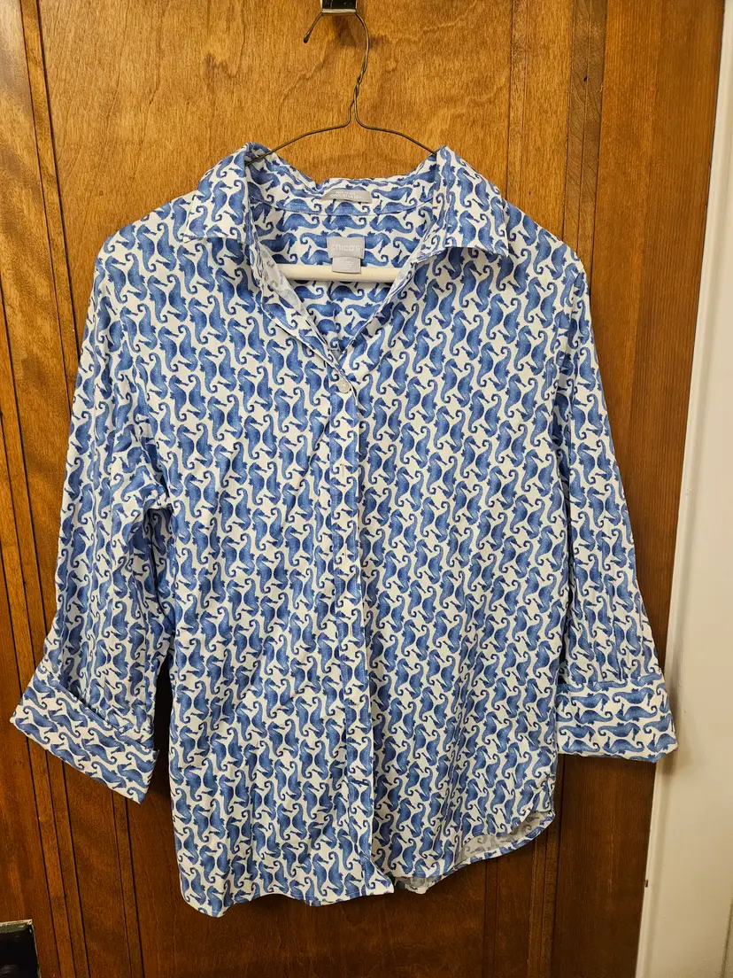 Chico's 1, Blue Seahorses Buttondown Shirt, M
