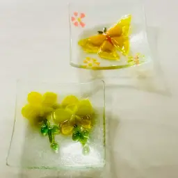 Dynasty Gallery Fused Art Glass Set Of 2 Trinket Dish 4X4. Flowers And Butterfly