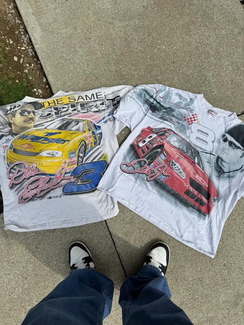 Livestream thumbnail