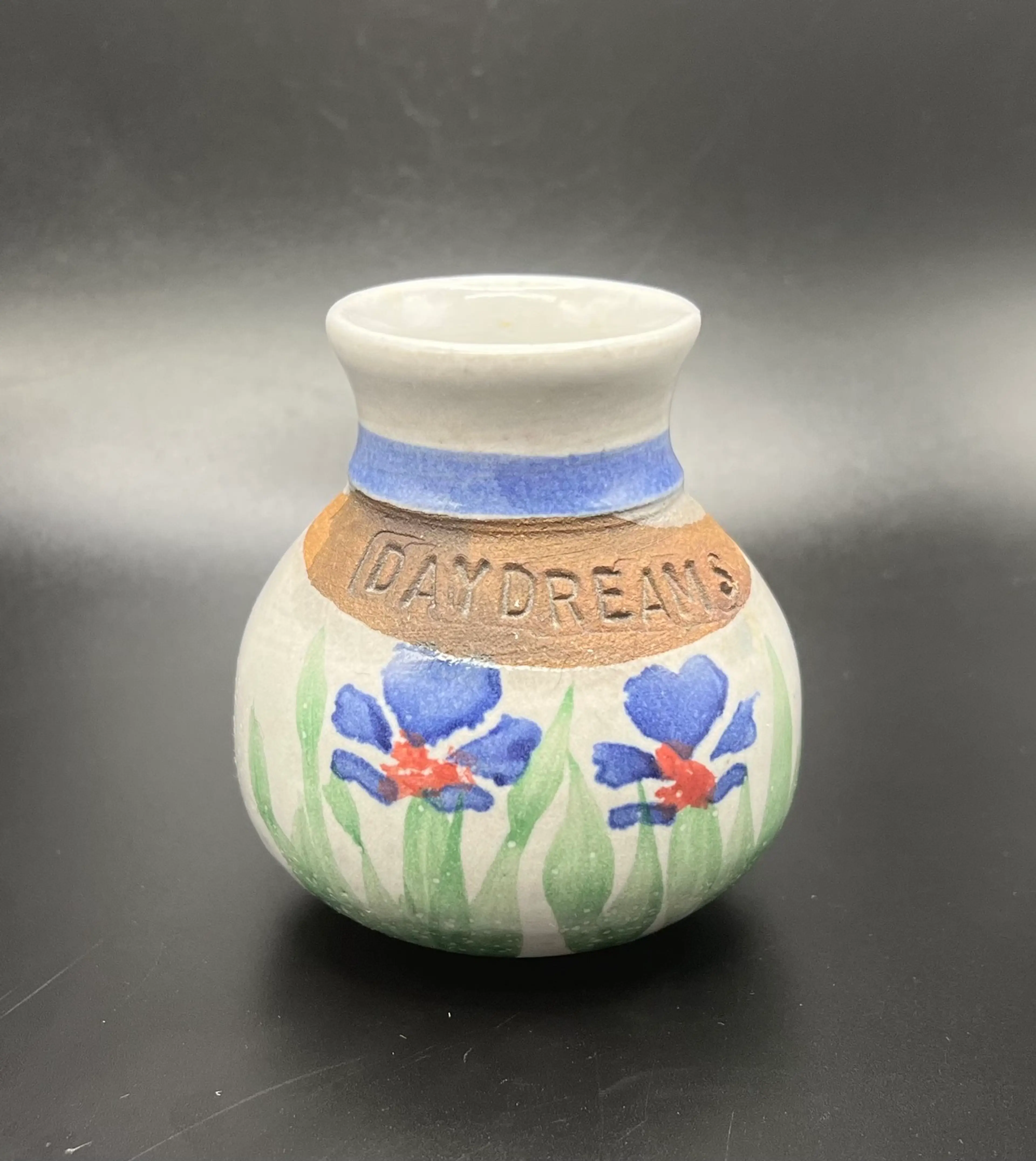 Image 1 of 7