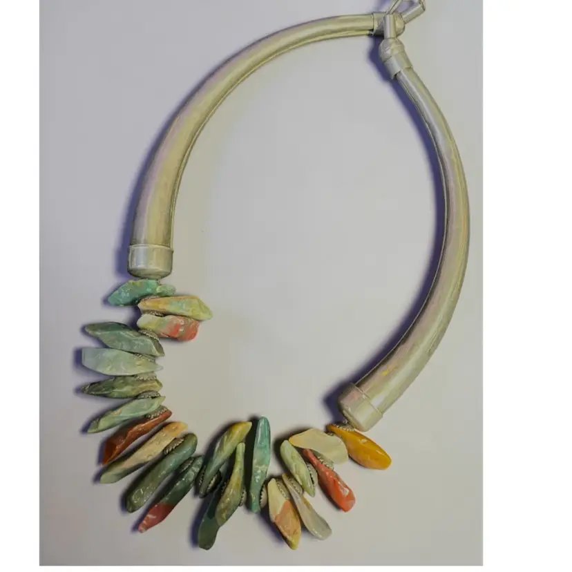 Vintage Tribal Chunky Natural Blood Stone Silver Tone Necklace - Aprox. 18”