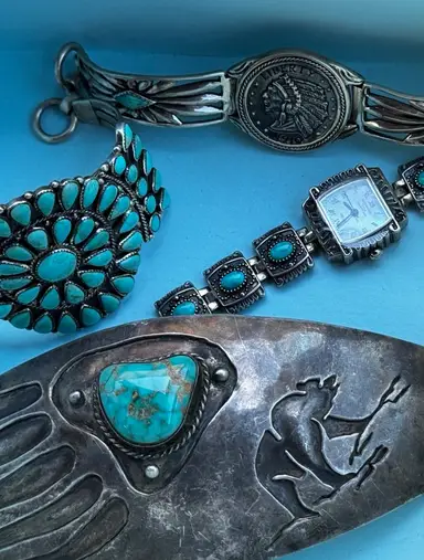 Vintage Jewelry 😃