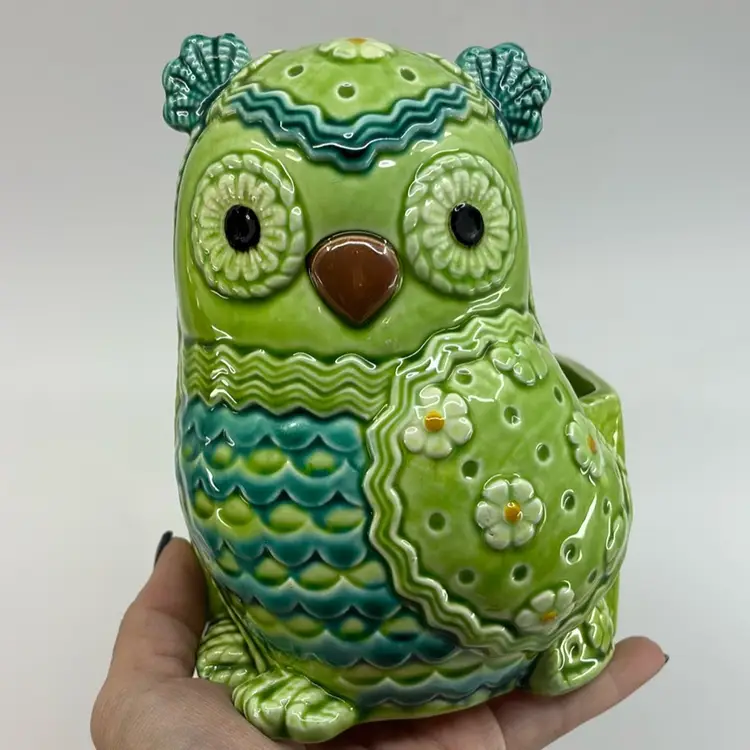 Lefton Groovy Kitsch Green Floral Owl Planter 6.5”