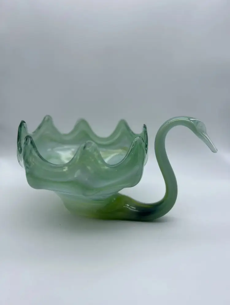 VTG Hand Blown Green White Clear Swirl Art Glass Swan Centerpiece MCM