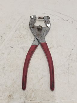 Ceiling Grid Punch Pliers. Grid Punch for 1/8" Rivets. Punches 9/16" Grid