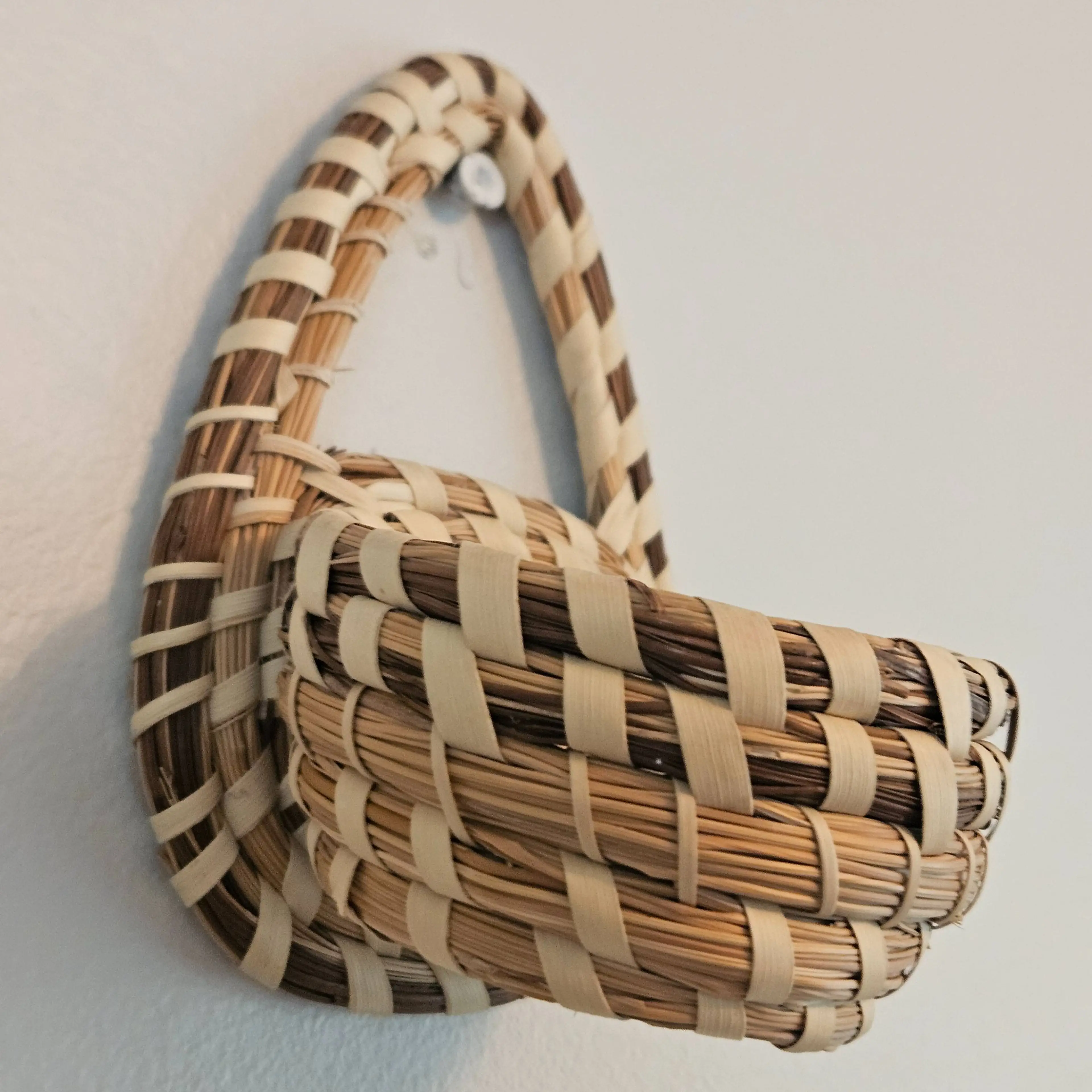 Image 2 of 10