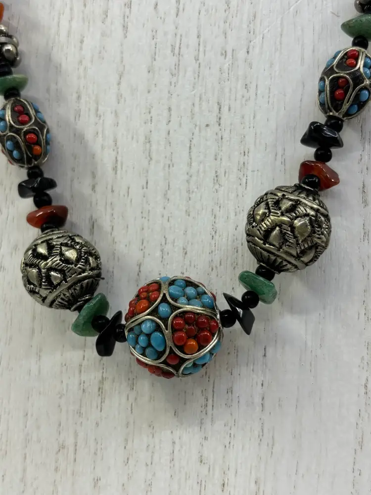 Vtg Tibetan Vibrant Coral Turquoise Silvertone Beaded Necklace 24”