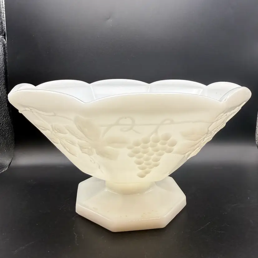 Vintage Anchor Hocking Grape And Vine Milk Glass Pedestal Fruit Bowl