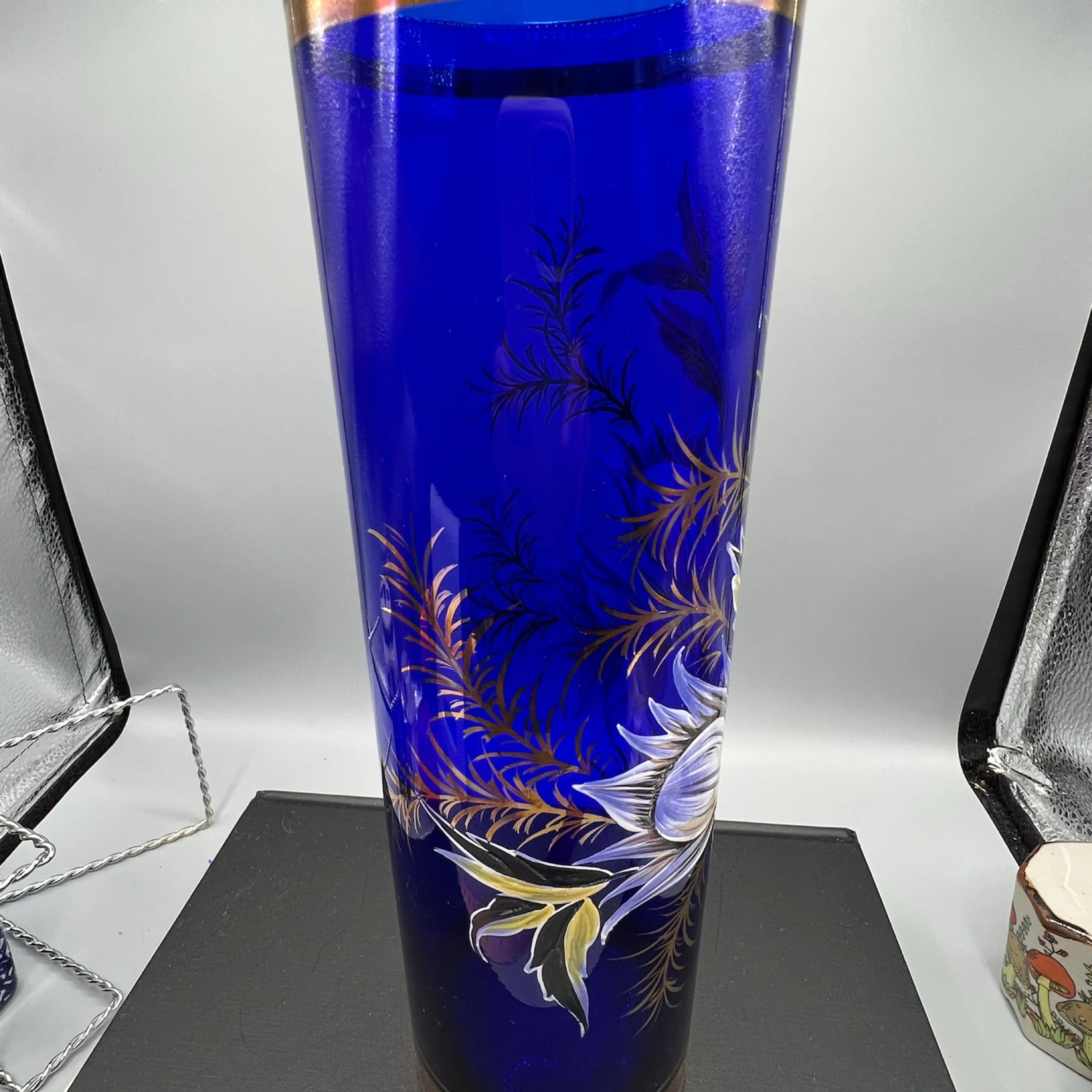 Image 4 of 6