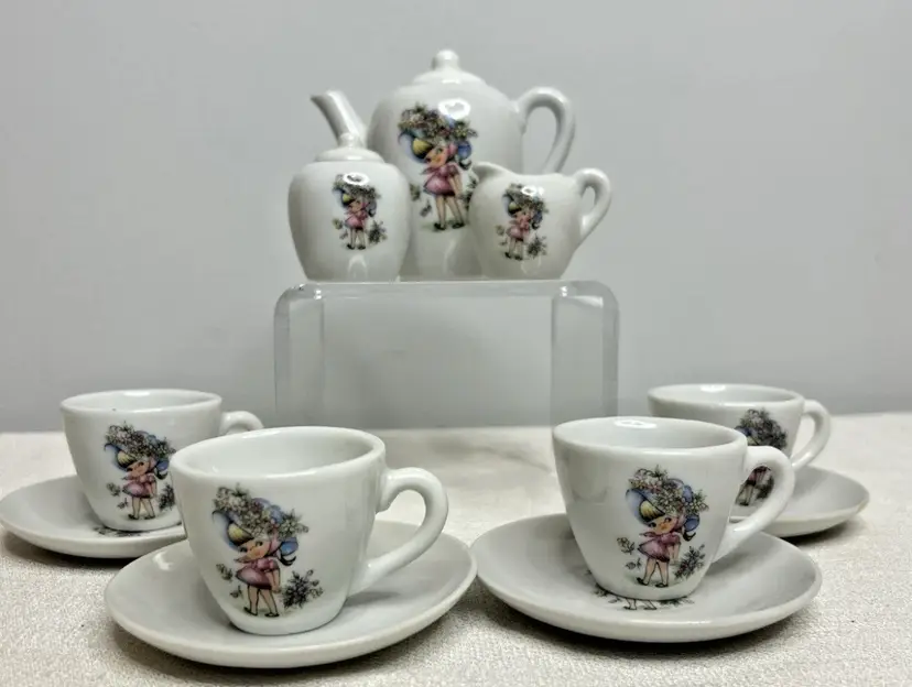 Vintage MCM Child's Toy
Floral Porcelain Tea Set Made in Japan 1960's