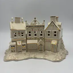 Lenox Village Treasures Mistletoe Park Apothecary Bakery Barber Shop 2006 Porcelain Light-Up