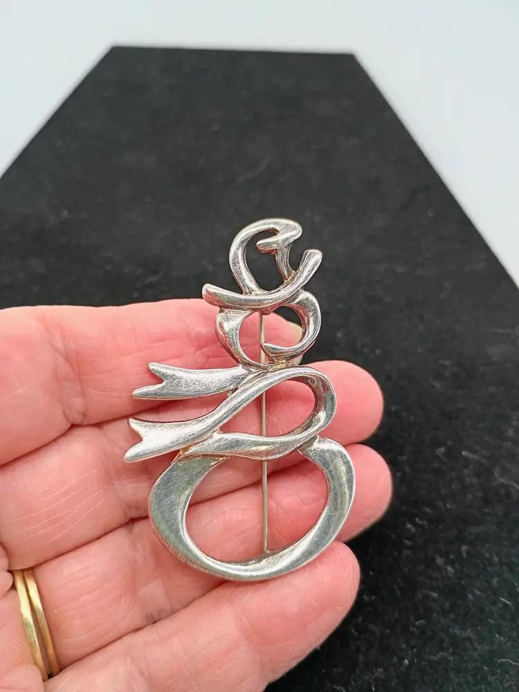 Premiere Designs Snowman Silver Tone Brooch Pin