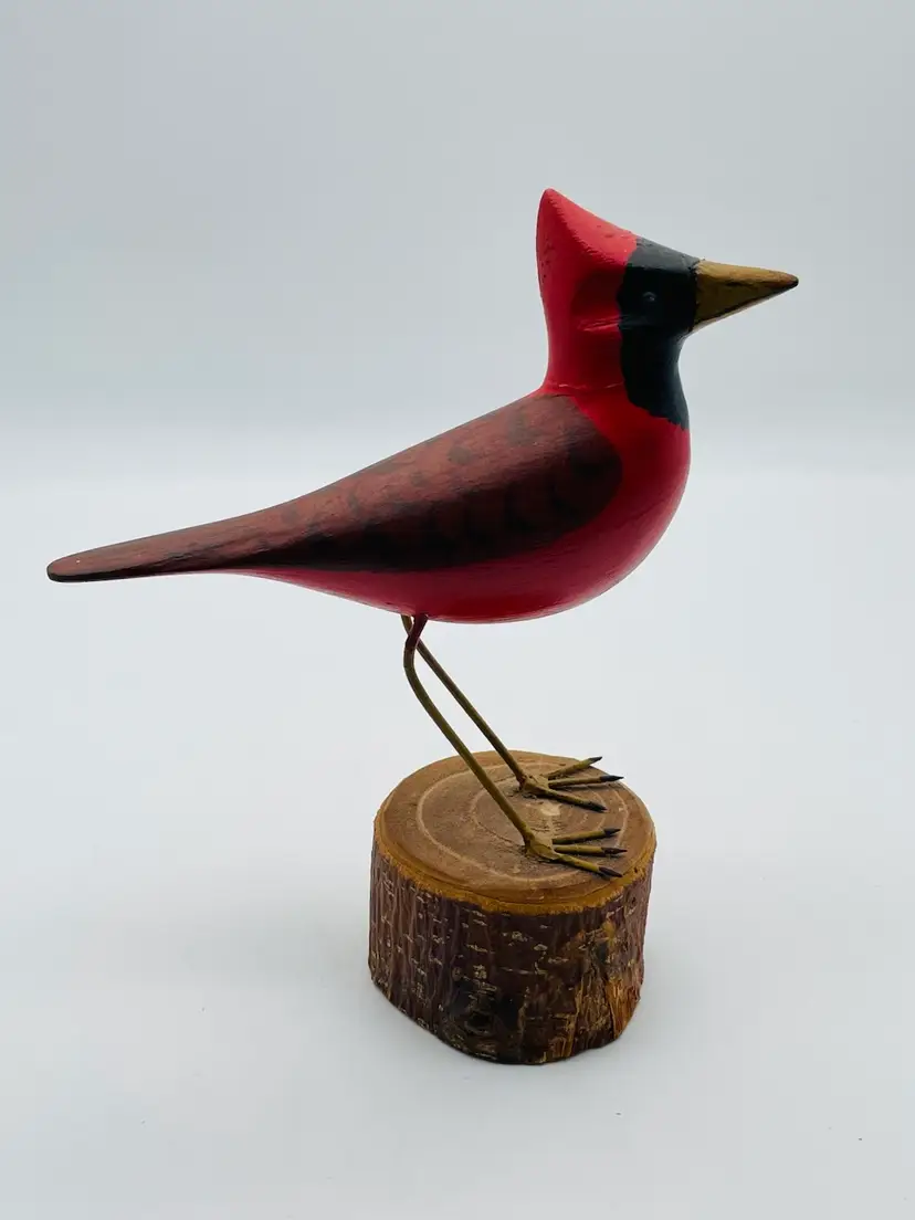 Hand Carved Folk Art Cardinal Signed Gary Daisy