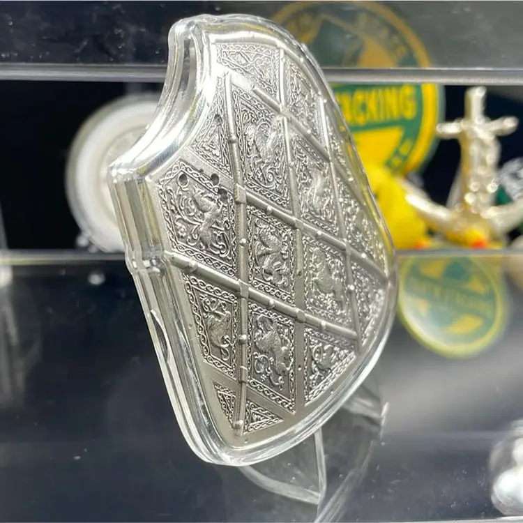 2 oz Shield Trellised Targe Silver Stacker