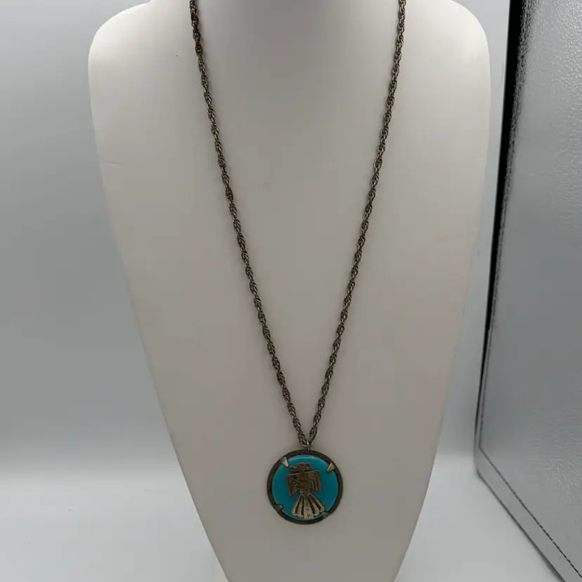 Vintage Bell Trading Nickel Silver Peyote Bird Pendant Necklace 16” chain