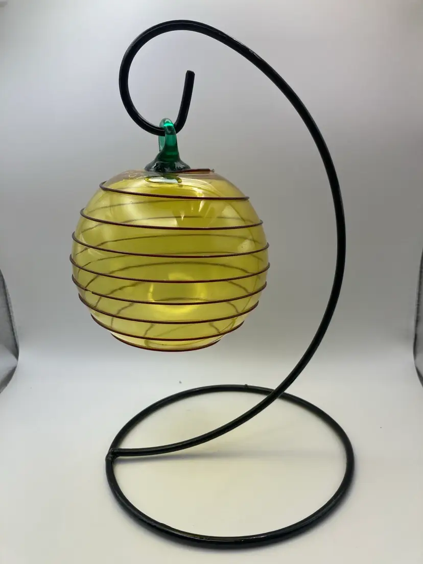 Vintage Signed βSonja 96β Sonja Blomdahl Glass Orb 4 1/2β Tall 3β Wide! UV Reactive! Minimal Wear To Glass Bands! See Pics! Priced accordingly! Stand NOT Included!