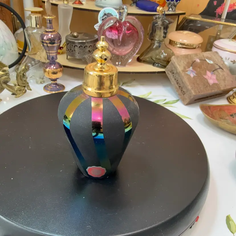 Notice Monochromatic Black Perfume Bottle ***. Missing Atomizer