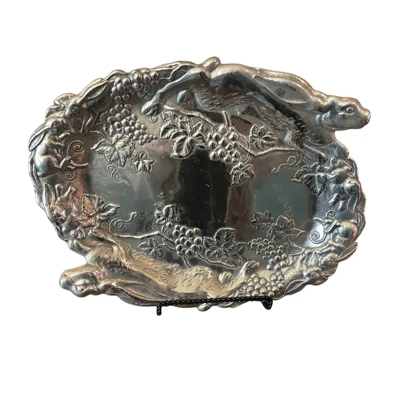 #01 - Arthur Court VTG Serving Platter Rabbits Grapes 1996 15" Oval Easter Spring