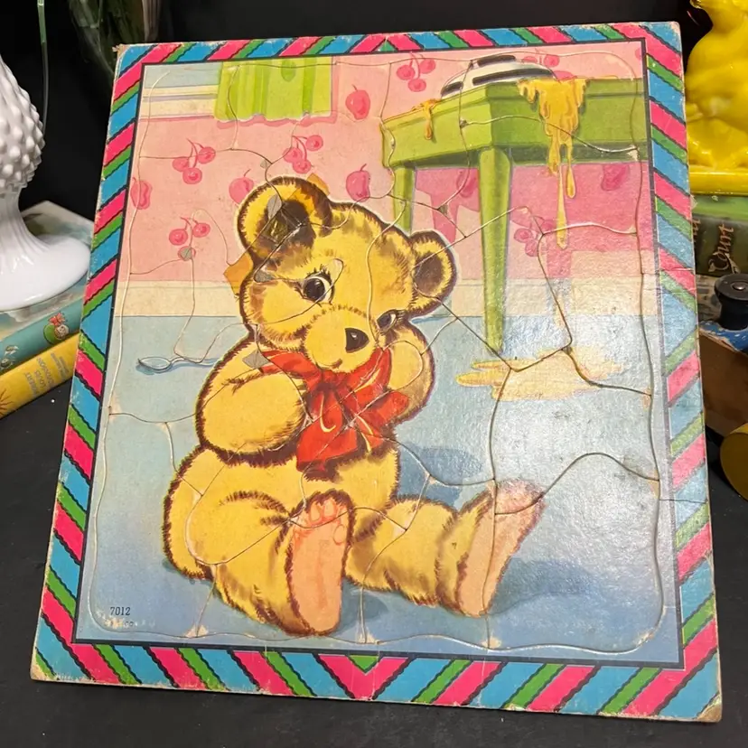 MARKDOWN! S.P. Co 7012 Bear Puzzle, Damage On Ear, ~11.5x10"