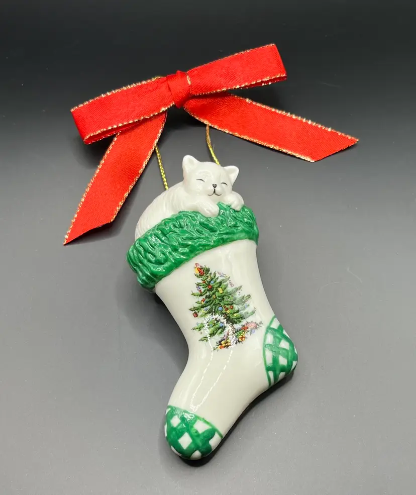 Spode Ornament Cat In  Christmas Tree Stocking Holiday 