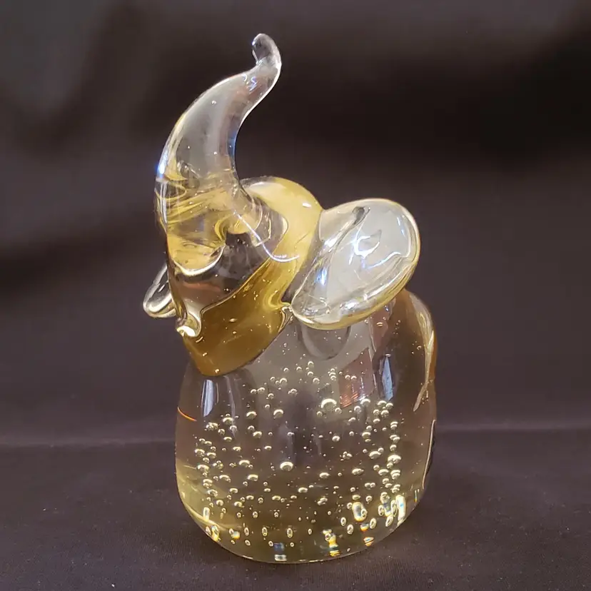 Art Glass Paperweight ELEPHANT Figurine Bullicante Bubbles Lucky Trunk Up made In Taiwan with Original Sticker