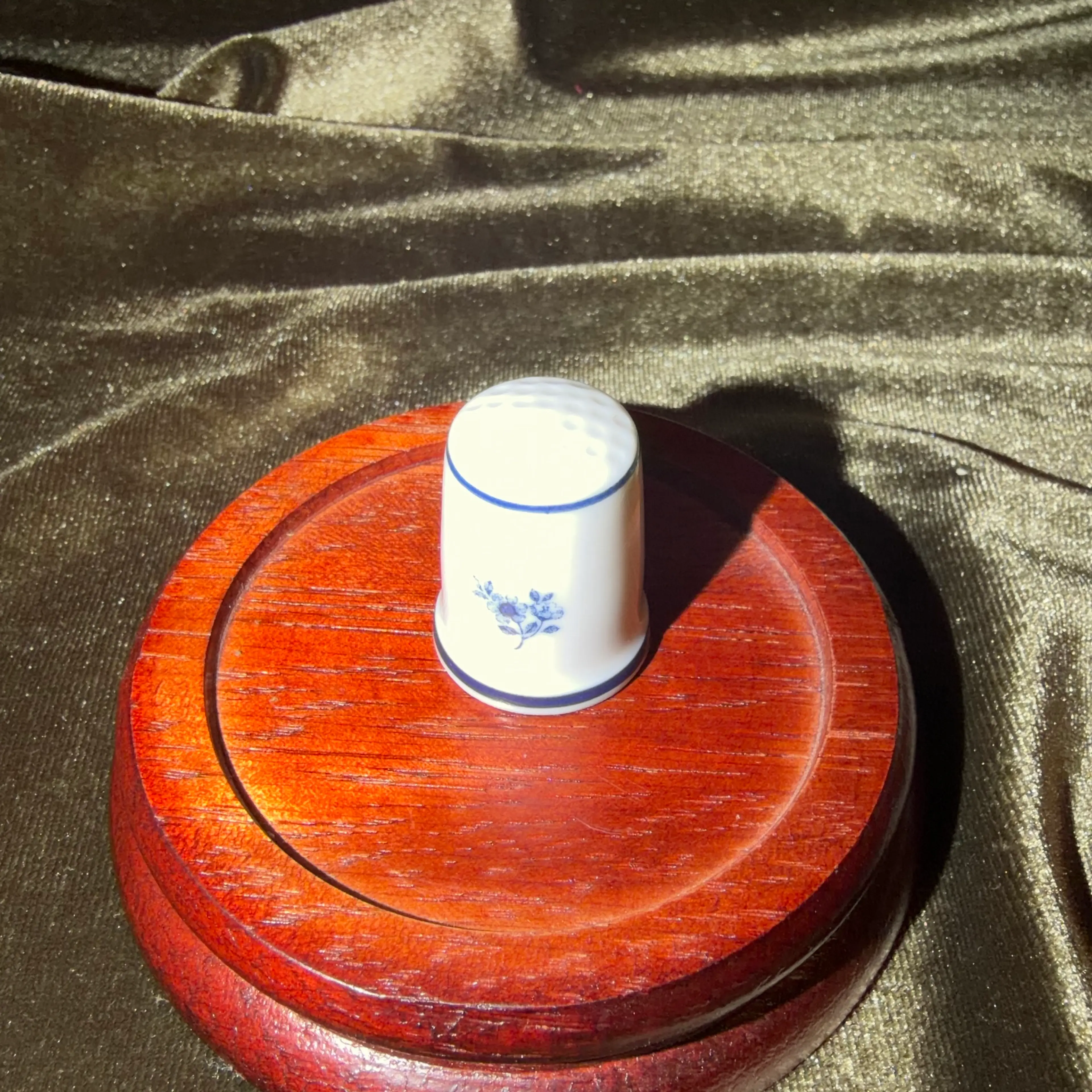 Image 2 of 5