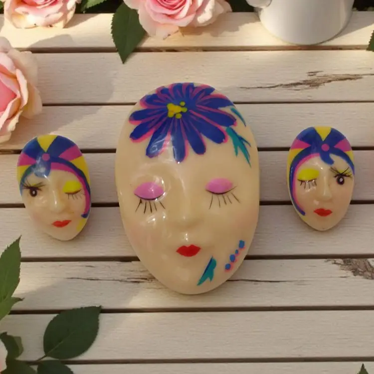 Vintage 80s Art Deco Figural Face Flapper Brooch Earrings Set Handpainted Artsy